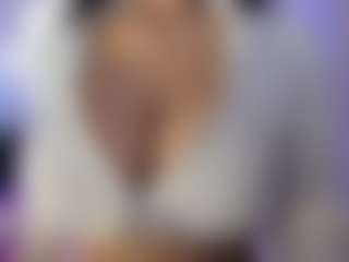 akura011's Live Sex Cam Show
