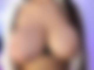 akura011's Live Sex Cam Show