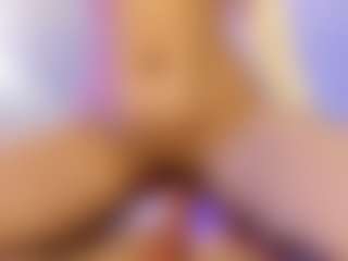 akura011's Live Sex Cam Show