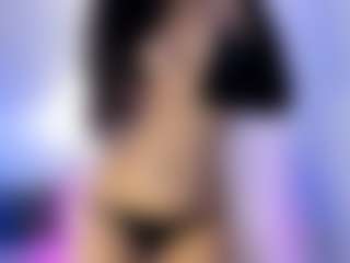akura011's Live Sex Cam Show