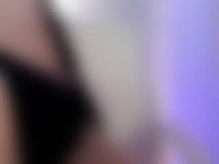 akura011's Live Sex Cam Show