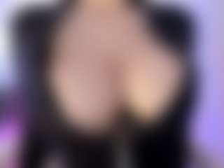 akura011's Live Sex Cam Show