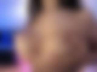 akura011's Live Sex Cam Show