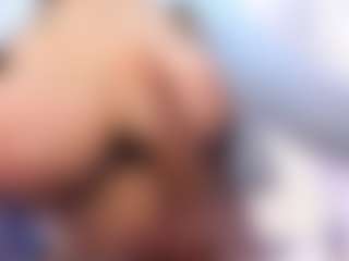 akura011's Live Sex Cam Show