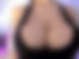 akura011's Live Sex Cam Show