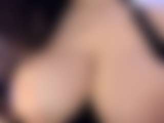 akura011's Live Sex Cam Show