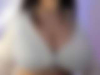 akura011's Live Sex Cam Show