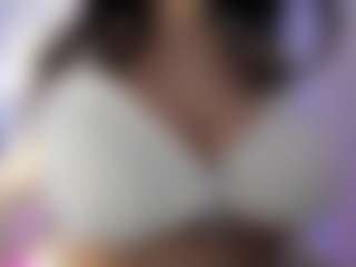 akura011's Live Sex Cam Show