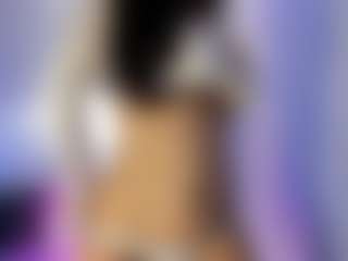 akura011's Live Sex Cam Show