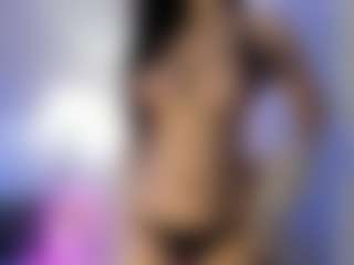 akura011's Live Sex Cam Show