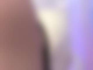 akura011's Live Sex Cam Show