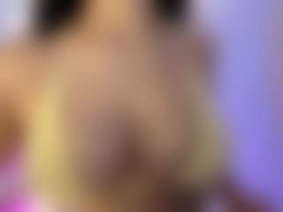 akura011's Live Sex Cam Show