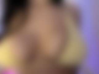 akura011's Live Sex Cam Show