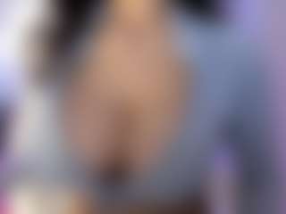 akura011's Live Sex Cam Show