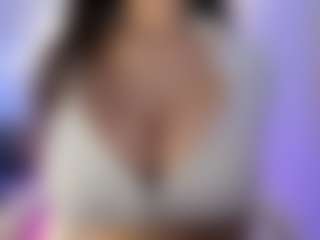akura011's Live Sex Cam Show