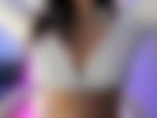 akura011's Live Sex Cam Show