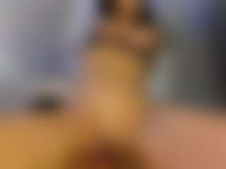 akura011's Live Sex Cam Show