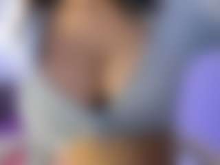 akura011's Live Sex Cam Show