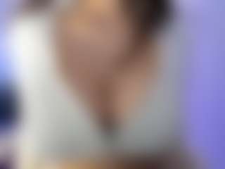 Live cam show with akura011 - Anal MILF on Camsoda