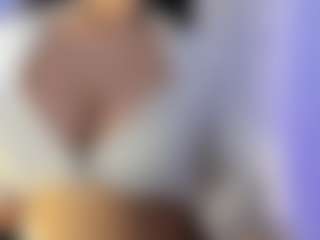 akura011's Live Sex Cam Show