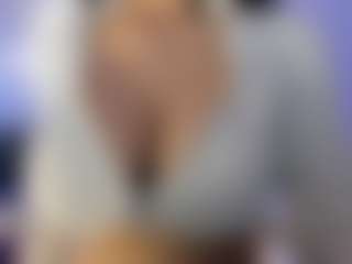 akura011's Live Sex Cam Show