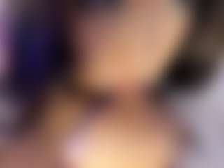 akura011's Live Sex Cam Show