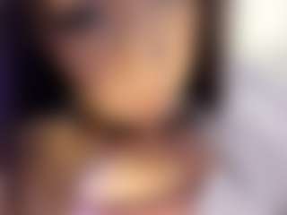 akura011's Live Sex Cam Show