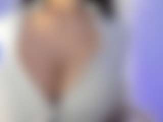 akura011's Live Sex Cam Show