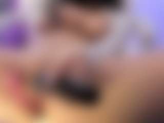 akura011's Live Sex Cam Show