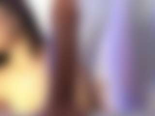 akura011's Live Sex Cam Show