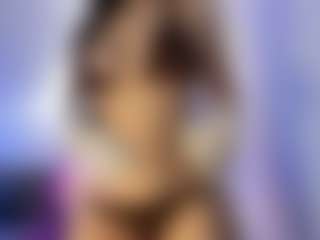 akura011's Live Sex Cam Show