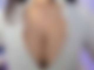 akura011's Live Sex Cam Show