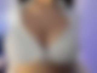akura011's Live Sex Cam Show