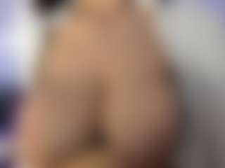 akura011's Live Sex Cam Show