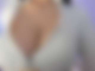 akura011's Live Sex Cam Show