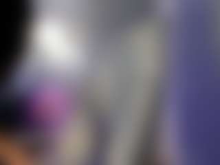 akura011's Live Sex Cam Show