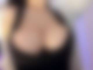 akura011's Live Sex Cam Show