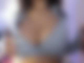 akura011's Live Sex Cam Show