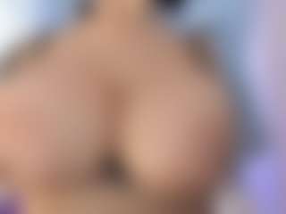 Live cam show with akura011 - Anal MILF on Camsoda