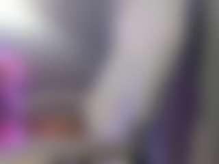 akura011's Live Sex Cam Show