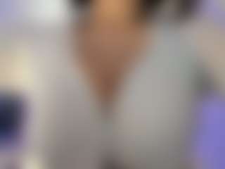 akura011's Live Sex Cam Show