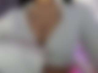 akura011's Live Sex Cam Show