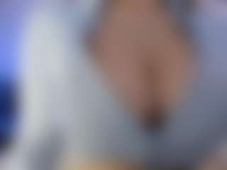 akura011's Live Sex Cam Show