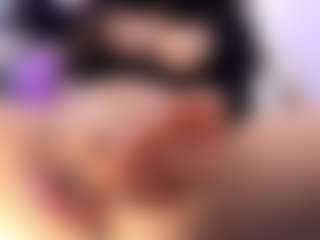 akura011's Live Sex Cam Show