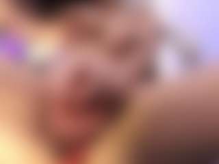 akura011's Live Sex Cam Show