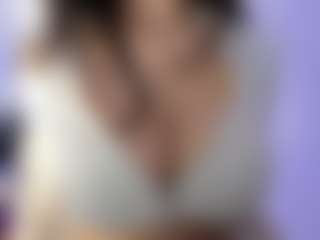akura011's Live Sex Cam Show