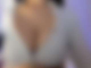 akura011's Live Sex Cam Show