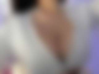 akura011's Live Sex Cam Show