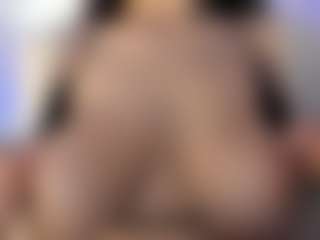 akura011's Live Sex Cam Show