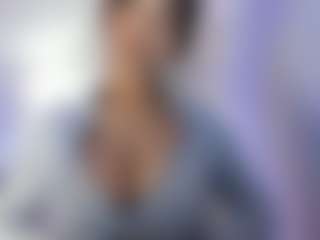 akura011's Live Sex Cam Show